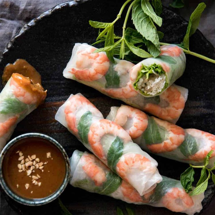 Jam packed with fresh, bright flavours, learn how to make Vietnamese Rice Paper Rolls with an easy to follow video tutorial and step by step photos. Served with an addictive Vietnamese Peanut Dipping Sauce! staging.recipetineats.com