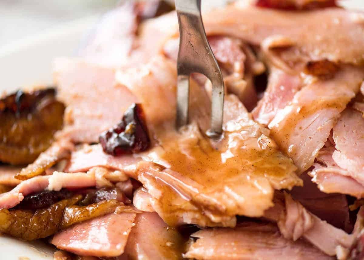 This Baked Ham with Maple Brown Sugar Glaze is a spectacular, EASY centrepiece for your Christmas table! staging.recipetineats.com