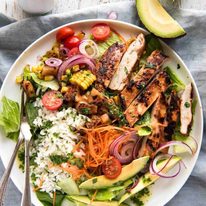 A salad with chicken marinated in pineapple juice, coconut milk & spices and a beautiful cilantro (coriander) lime dressing. The flavours of Hawaii - in a salad! staging.recipetineats.com