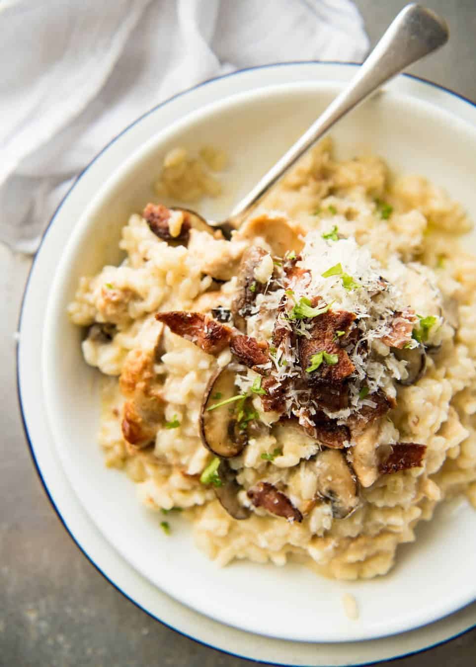 Chicken and Mushroom Risotto - Creamy risotto with golden brown saut&eacute;ed mushrooms and chicken. Easy, perfectly seasoned and beautifully creamy! staging.recipetineats.com