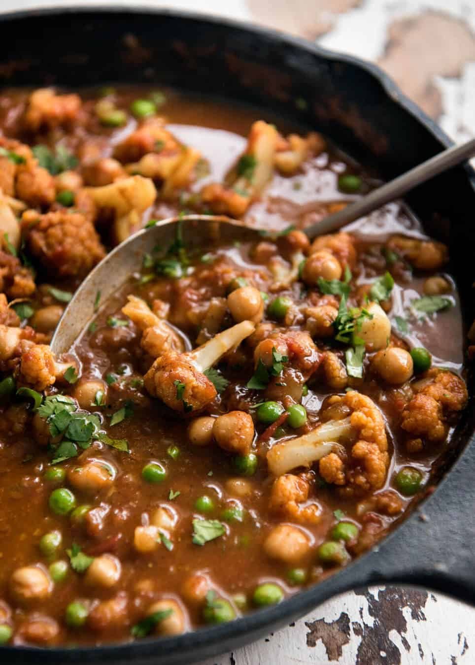 This Cauliflower and Chickpea Curry is an authentic Indian homestyle recipe that's healthy and made with everyday ingredients! recipetineats.com