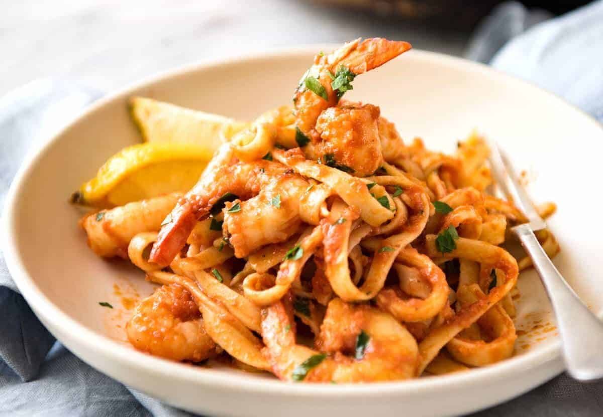Spicy Chilli Prawn Pasta (Shrimp) - A super quick 15 minute meal with a secret ingredient that makes all the difference! staging.recipetineats.com