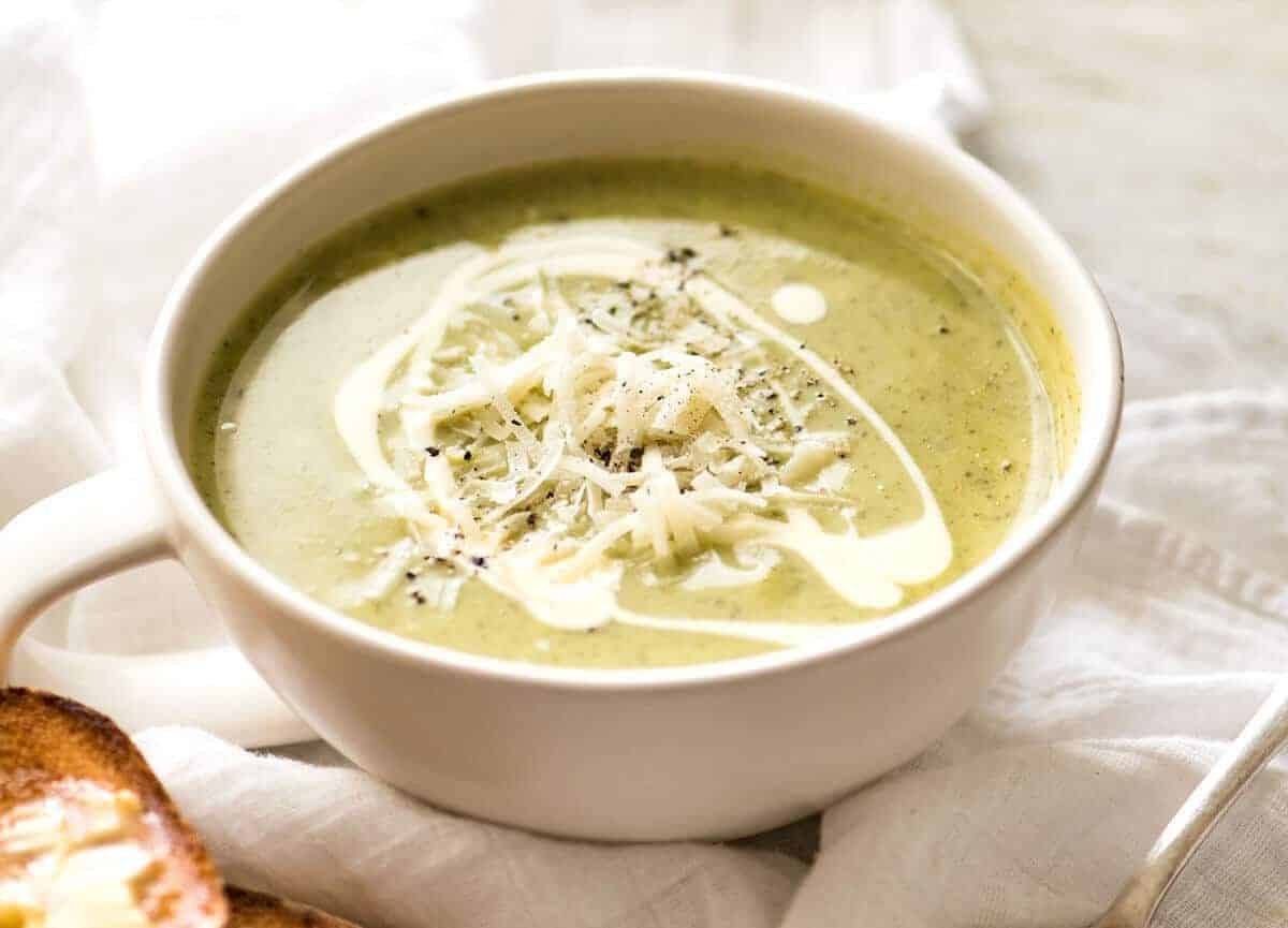 Silky, thick, Healthy Creamy Zucchini Soup. Perfect for dunking in hot crusty bread! staging.recipetineats.com