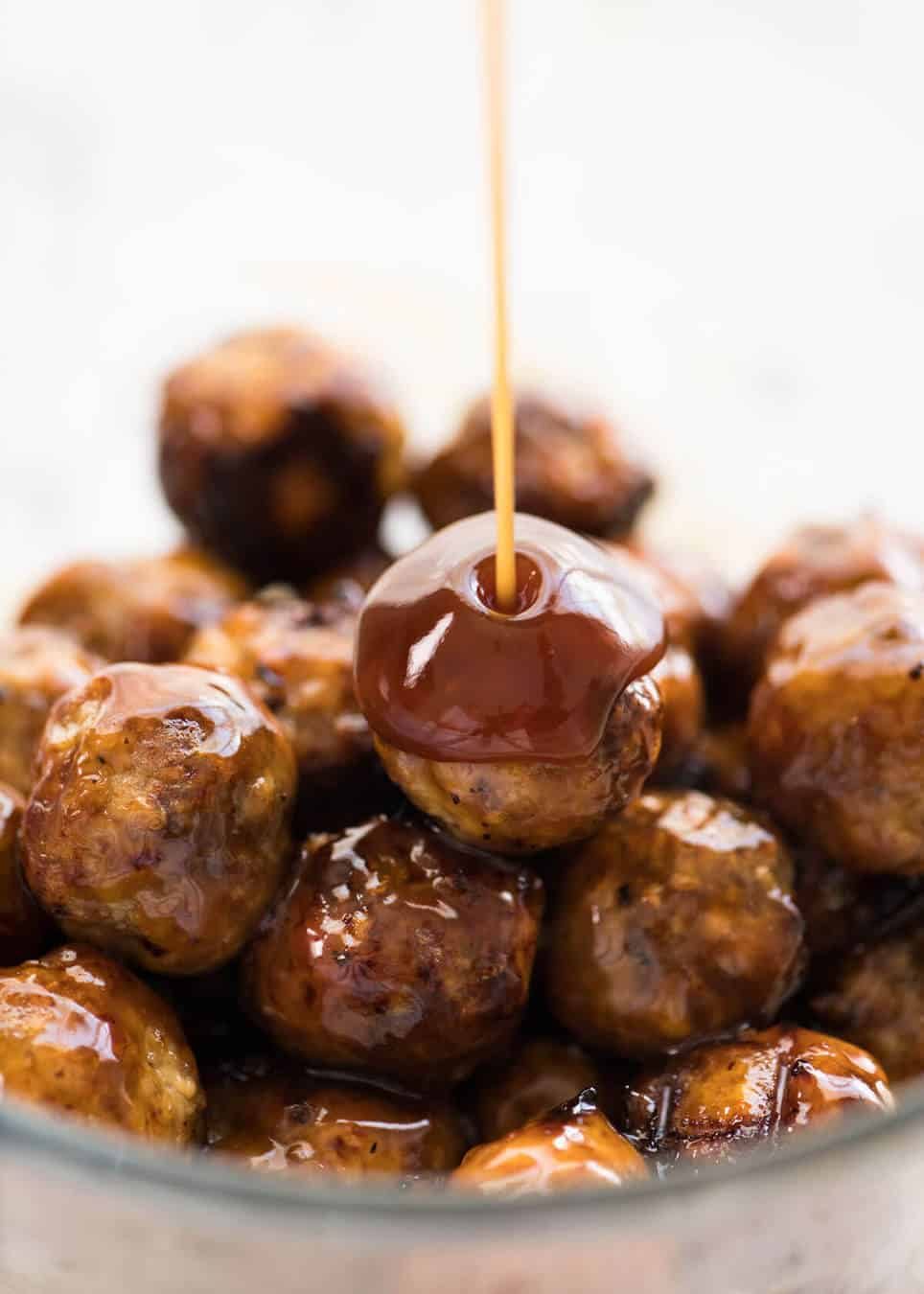 Sweet and Sour Sauce for Cocktail Meatballs staging.recipetineats.com