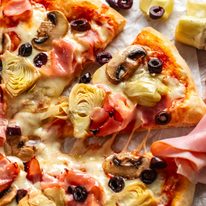 Capricciosa pizza